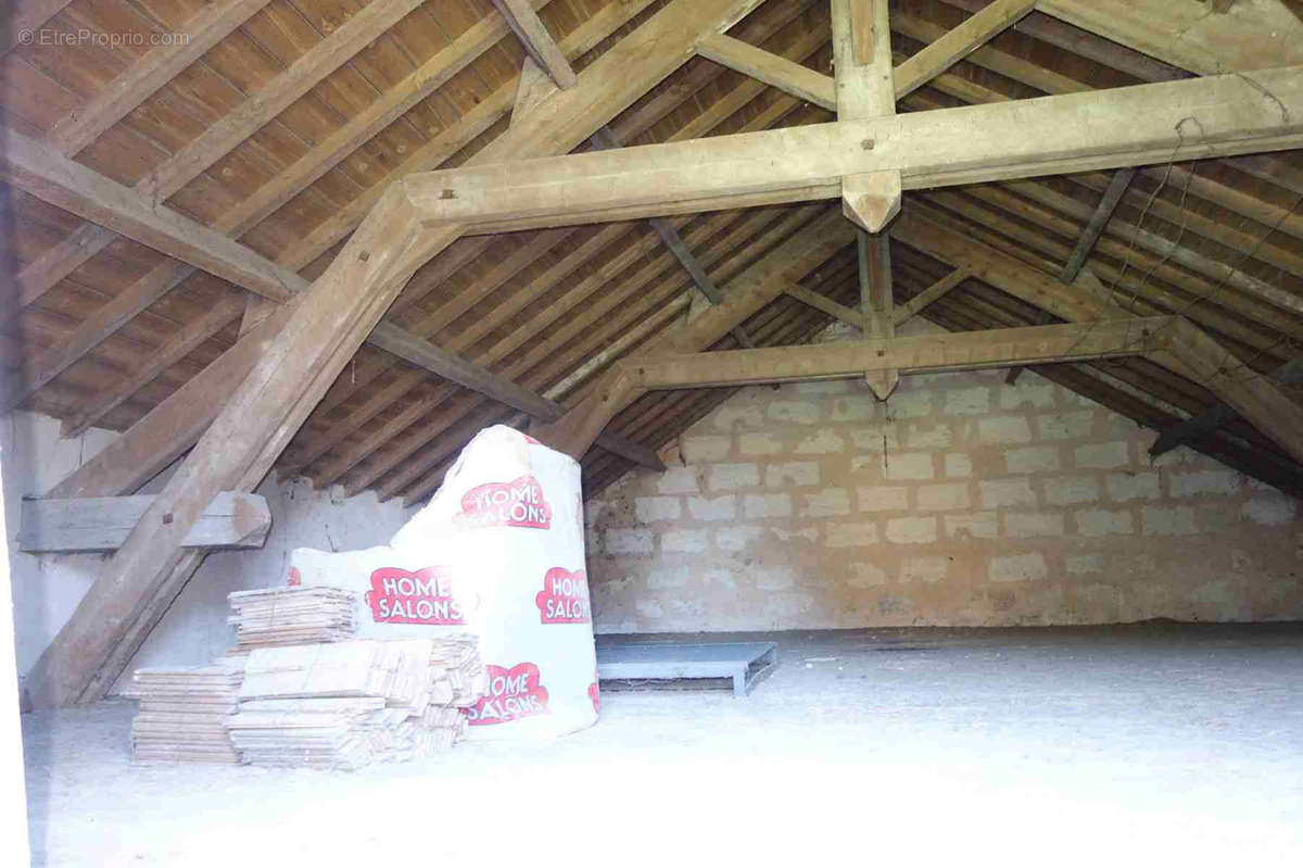 Maison à SAINT-CIERS-DE-CANESSE