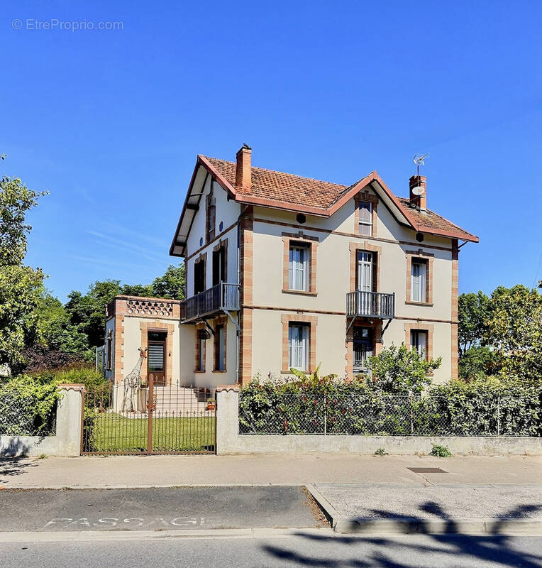 Maison à LAVAUR