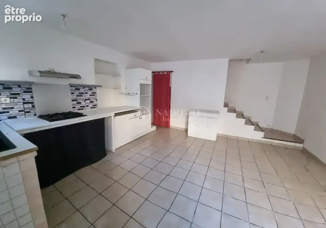 Cadenet centre - maison de village 52m2 - 2 chambres - photo 3