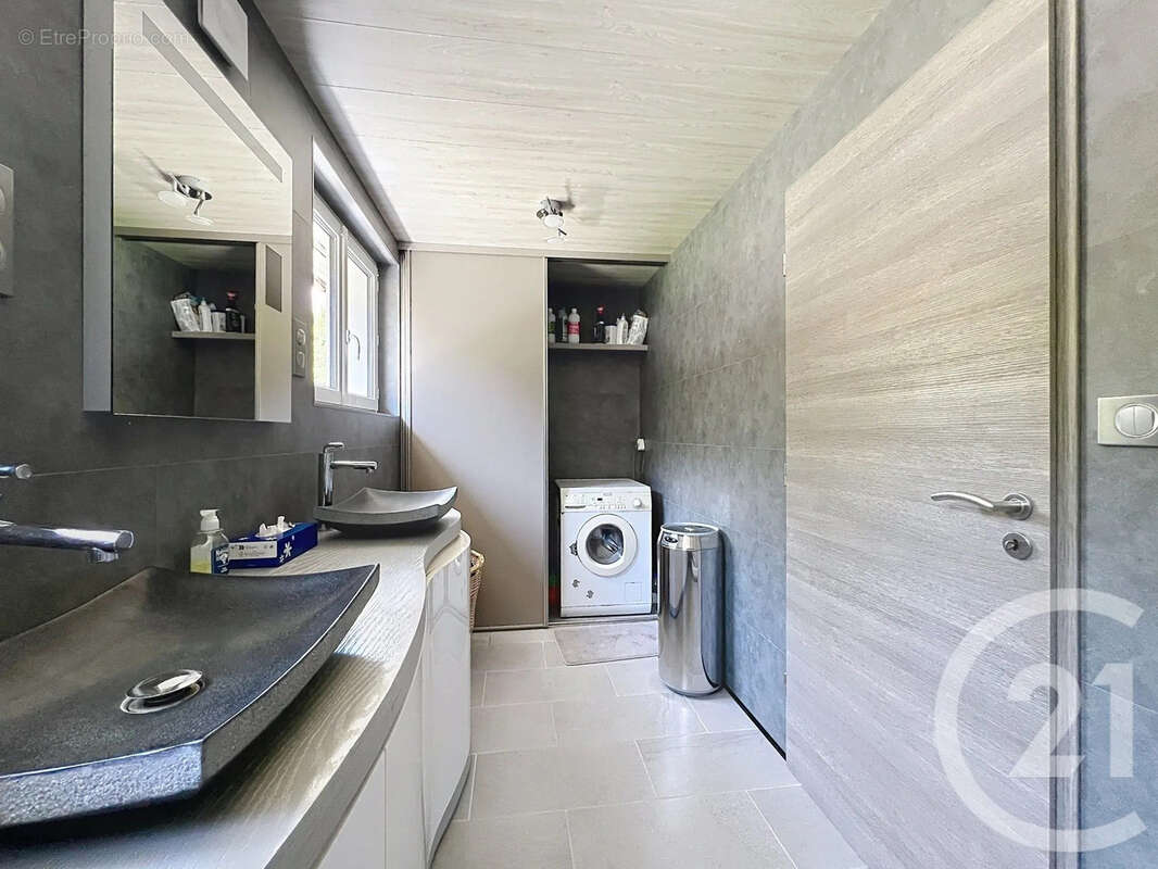 Maison 64 m² à Pont-Audemer  - photo 9
