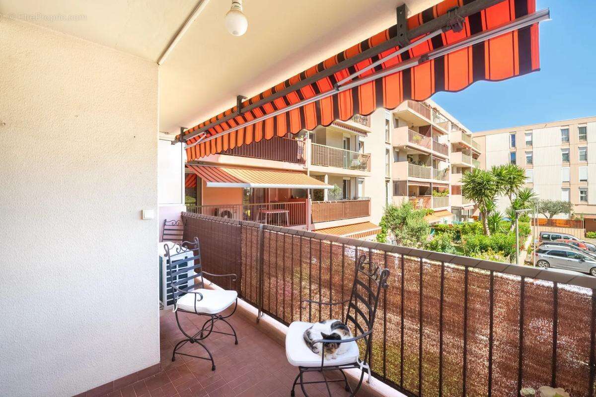 Appartement de 4 pièces de 89 m² à Aubagne - photo 4