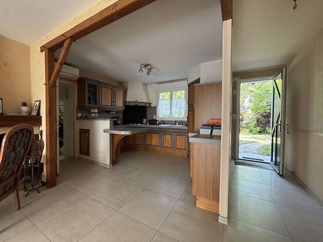 Maison familiale de plain-pied 129 m²  DIVATTE SUR LOIRE - photo 2