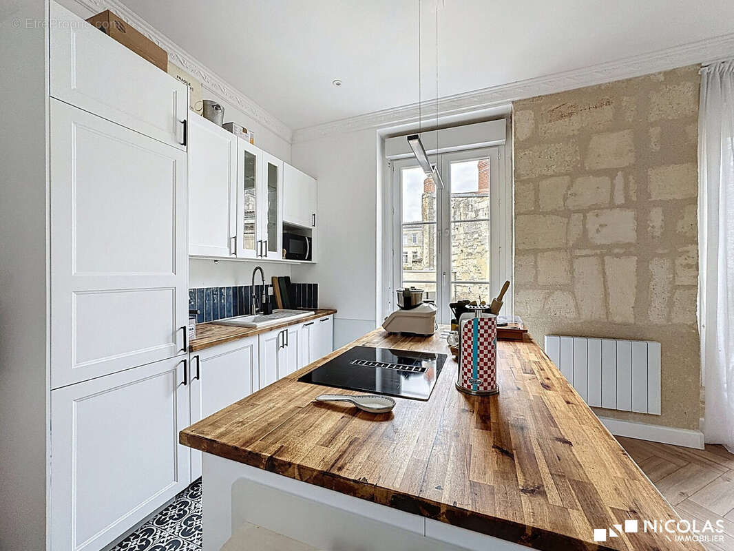 Appartement à BORDEAUX