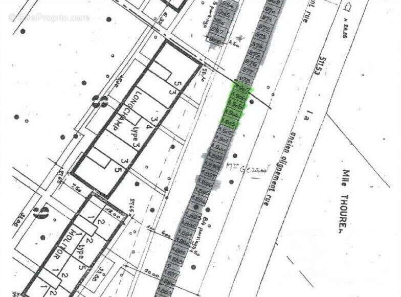 Parking à L'ISLE-ADAM