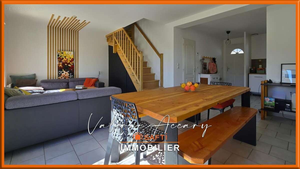 Photo 4 - Maison à CUERS