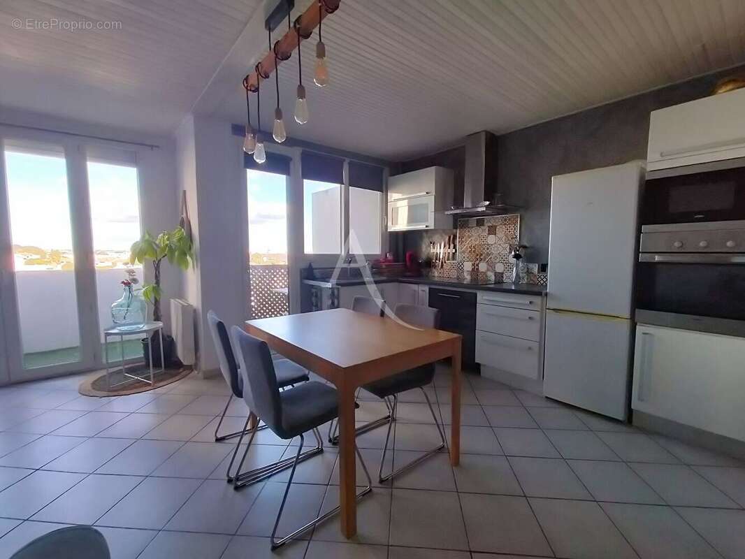 Appartement à FRONTIGNAN