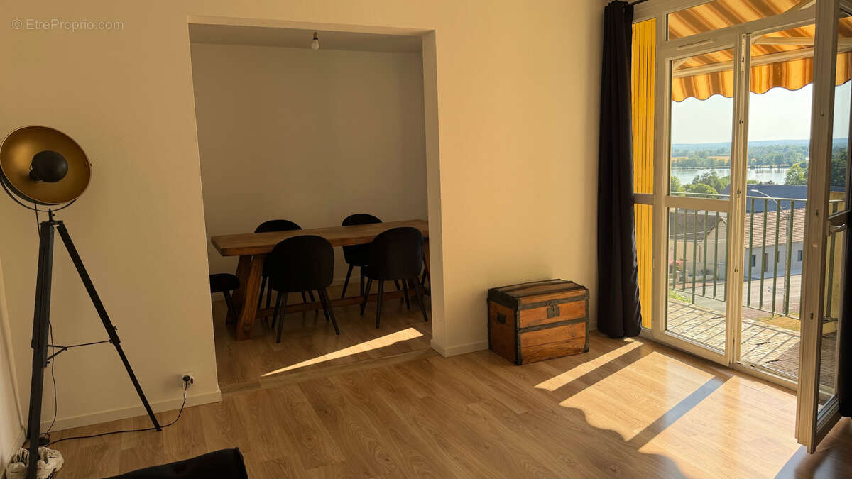 appartement rénové - photo 16