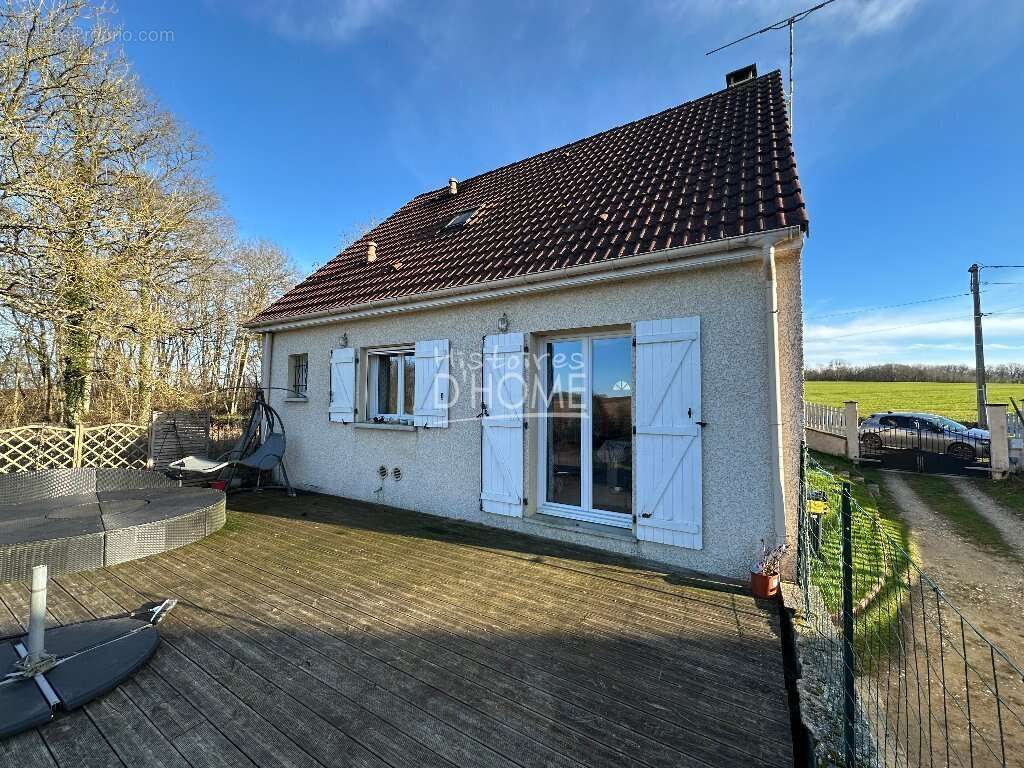 Maison à LA FERTE-GAUCHER