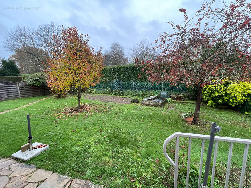 Maison à AIXE-SUR-VIENNE