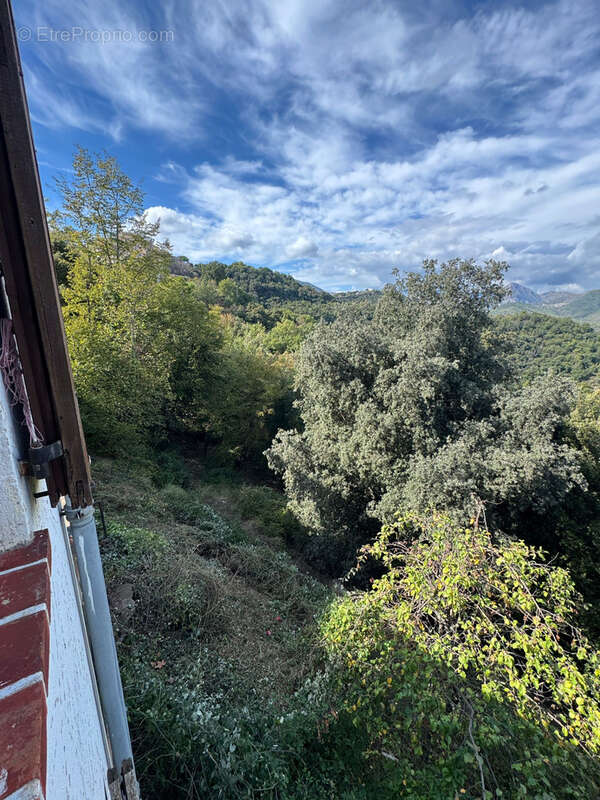 Maison à BERRE-LES-ALPES