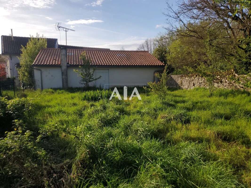 Appartement à RUFFEC