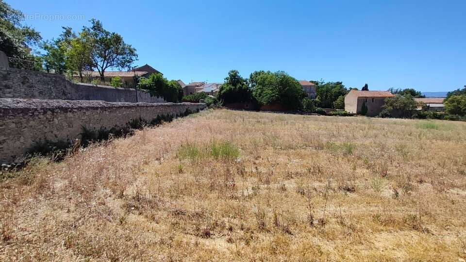 Terrain 833 m² à Marcorignan  - photo 3