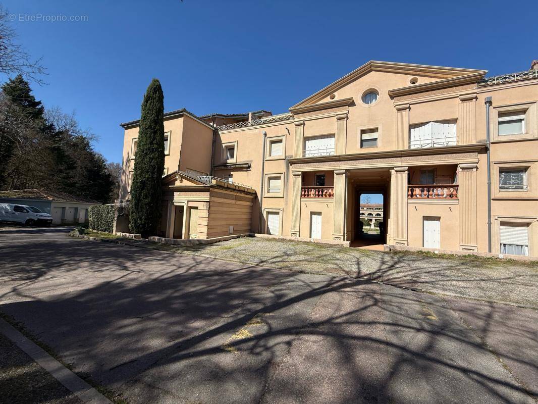 Appartement à RAMONVILLE-SAINT-AGNE