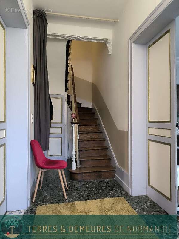 Maison à MONTFORT-SUR-RISLE