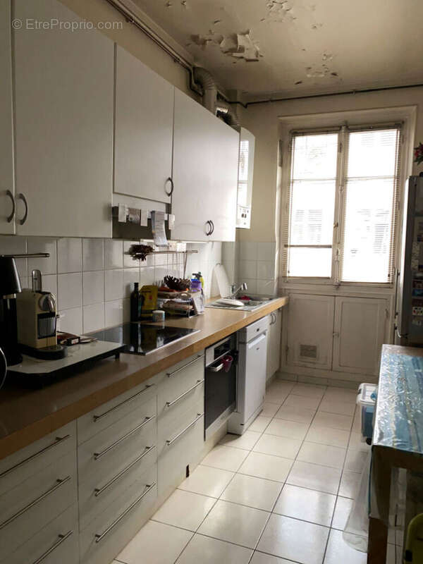 Appartement à PARIS-12E