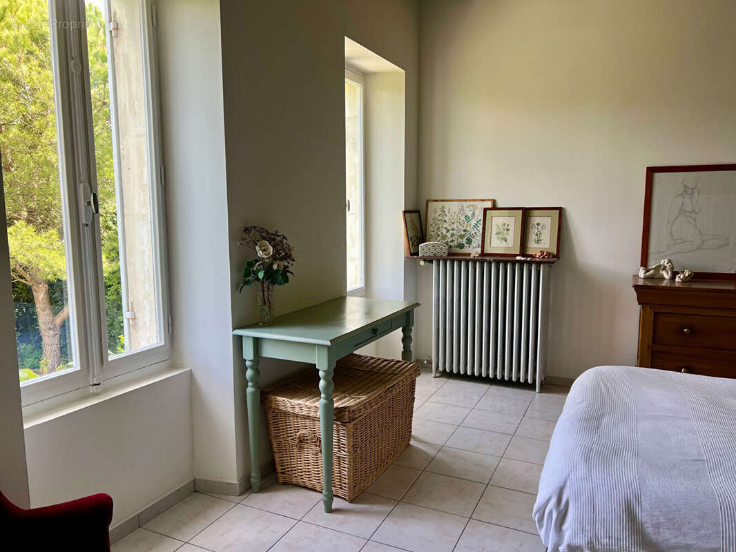 Maison à PORT-DES-BARQUES