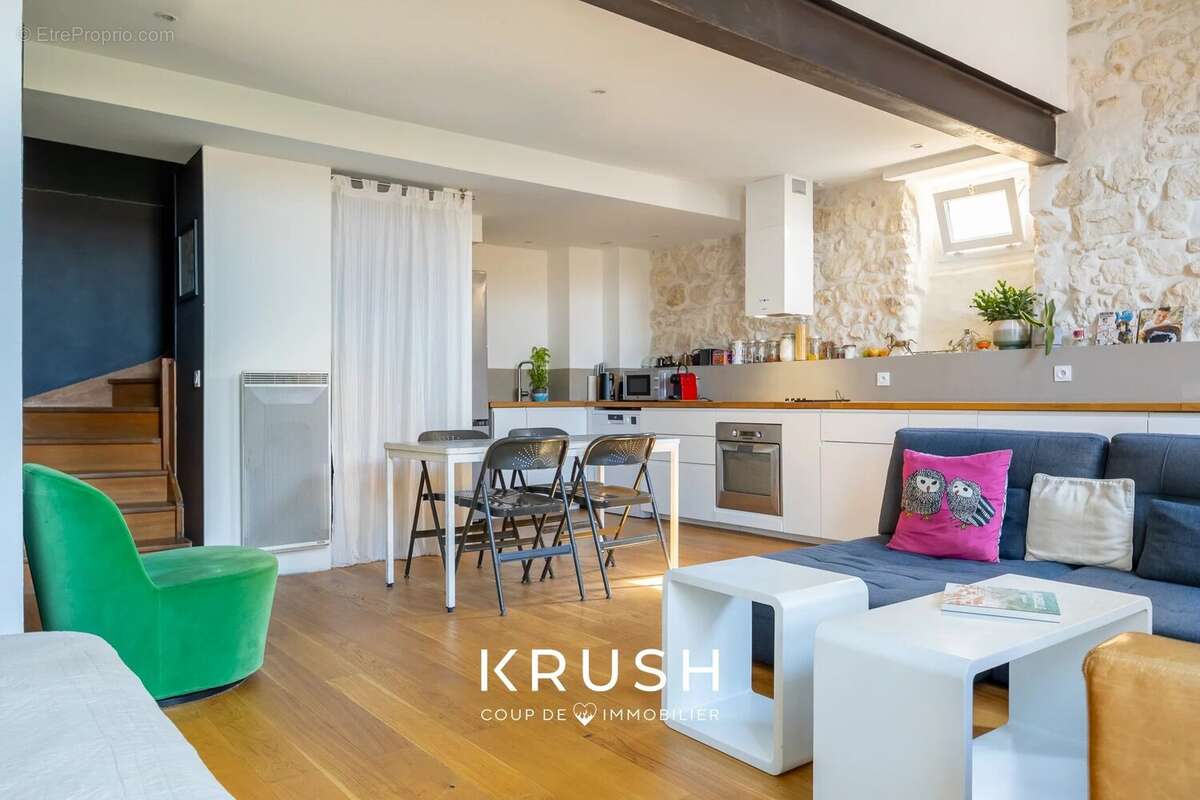 Appartement à MARSEILLE-6E
