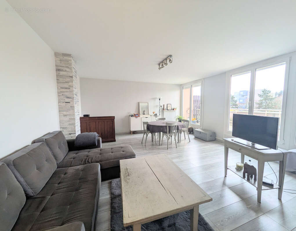 Appartement à QUETIGNY