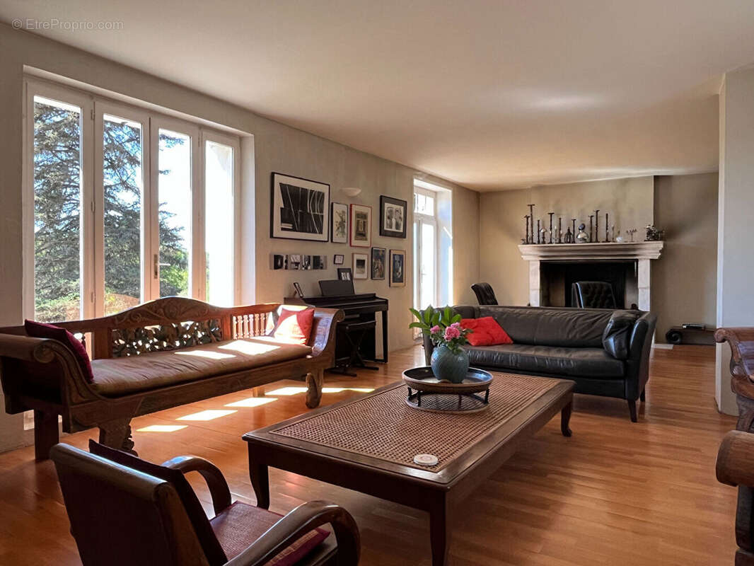 Maison 249m² à cubjac-auvézère-val d'ans - photo 3