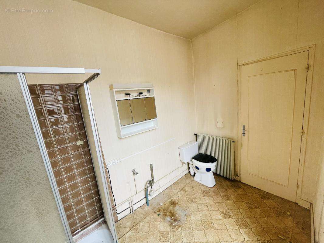 Appartement à ANGERVILLE