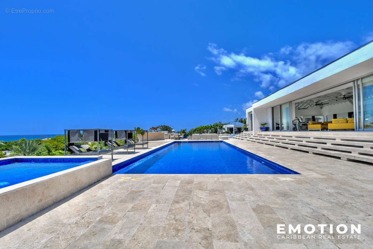 Propriété d’exception vue mer   971 m2 + 10 000 m2 de terrain - photo 5