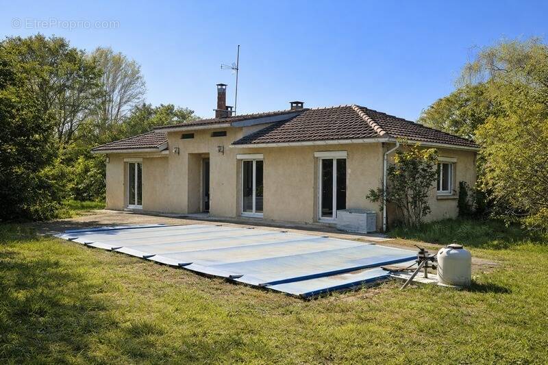 Maison à LAUNAGUET