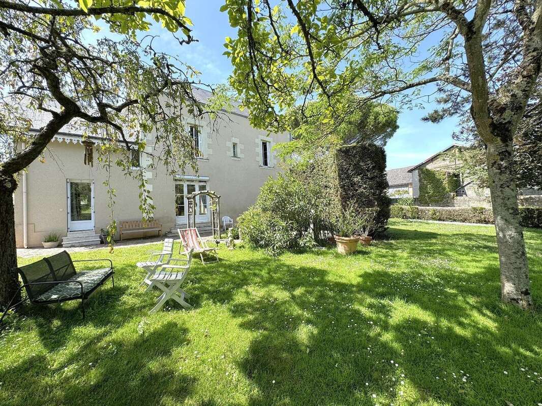   - Maison à OIRON