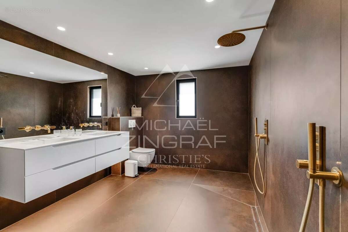 Maison à LA CROIX-VALMER