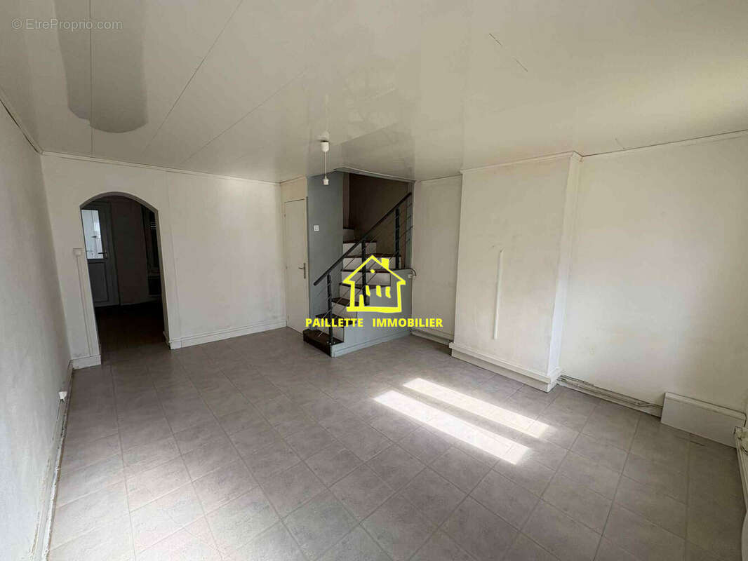 Maison à SAINT-ROMAIN-DE-COLBOSC