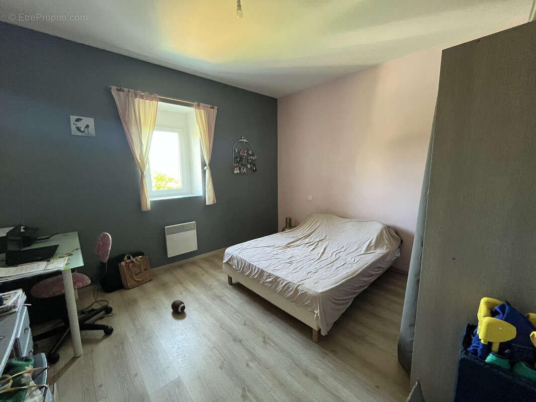 Maison à NISSAN-LEZ-ENSERUNE