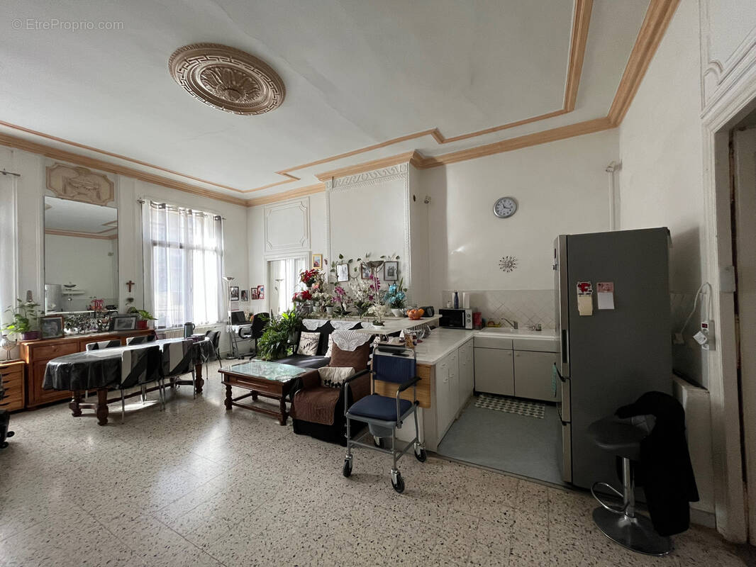 Appartement à GANGES