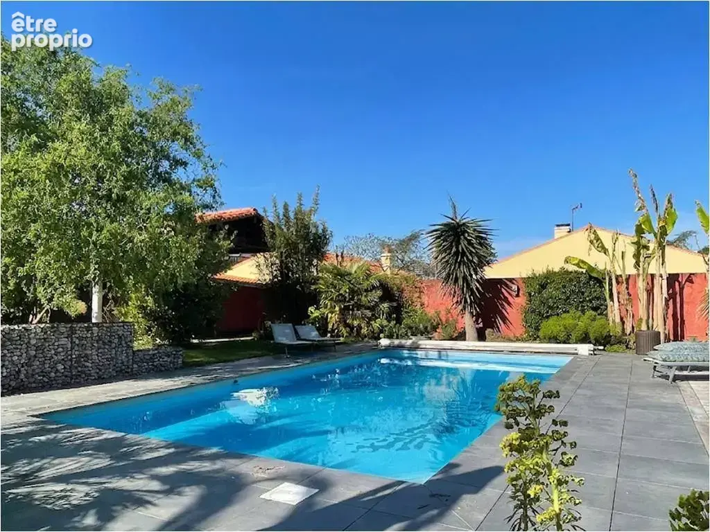Maison familiale de standing - plain-pied - dpe b - piscine chauffée - studio indépendant - photo 2