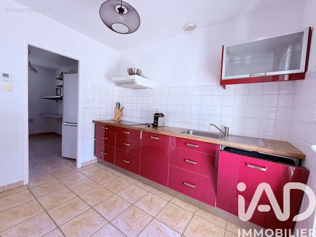 Photo 4