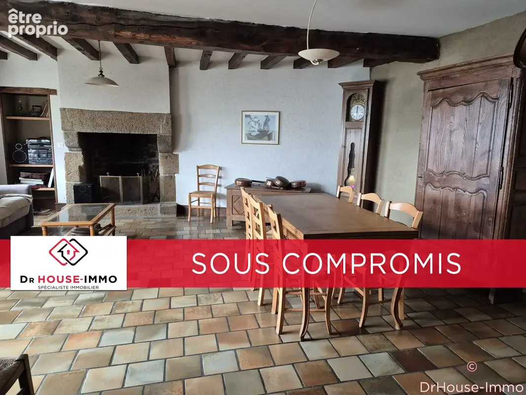 Maison 8 pièces 225 m² à vendre à Gorron (53120) - photo 1
