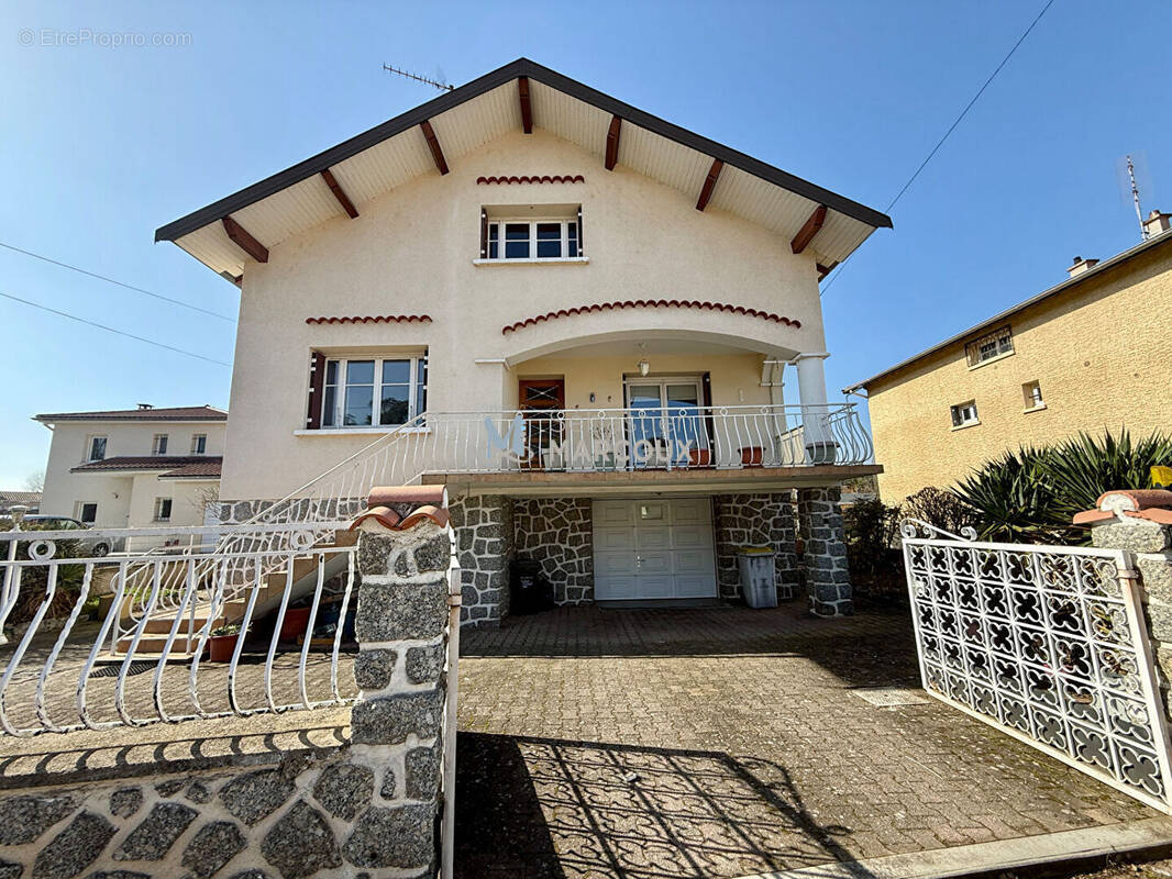 Maison à MONTBRISON