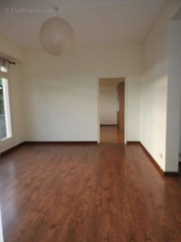 Maison - 10 pièces - 200 m² - photo 5
