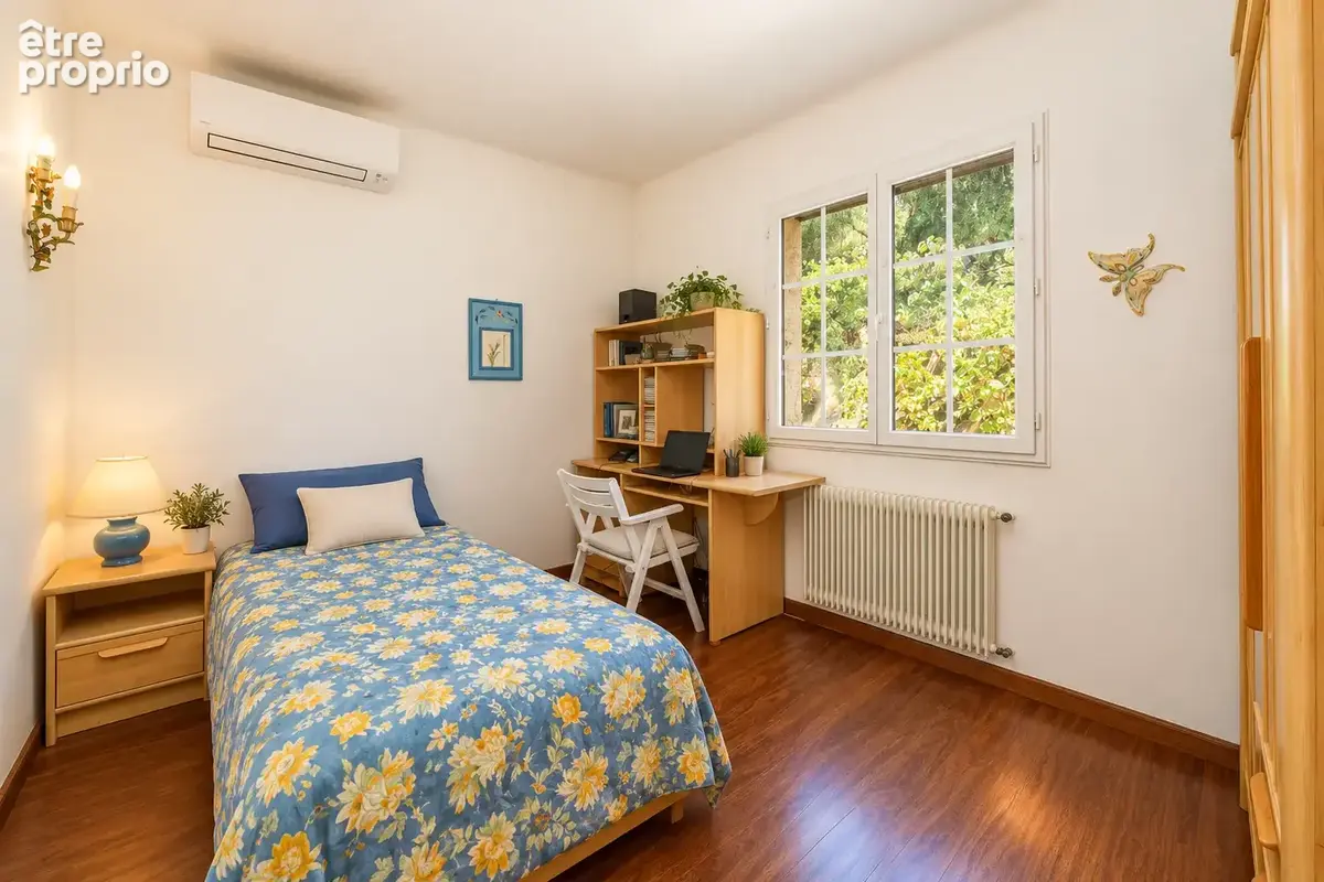 Emplacement privilégié, vue exceptionnelle et réel potentiel de rénovation - photo 18