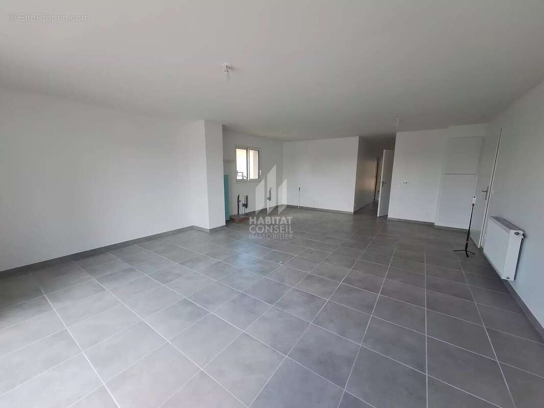 Appartement à LES ABRETS