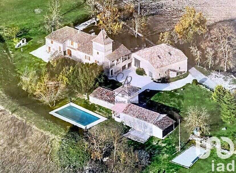 Photo 2 - Maison à MONTDOUMERC
