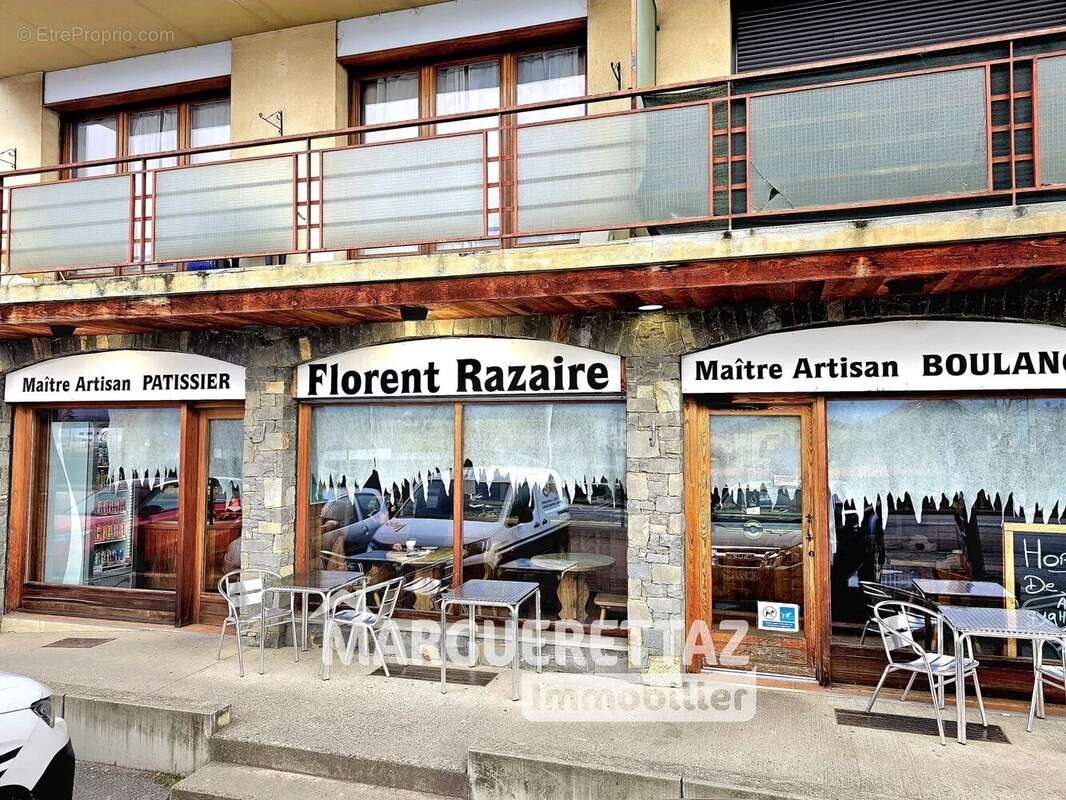 Commerce à MARIGNIER