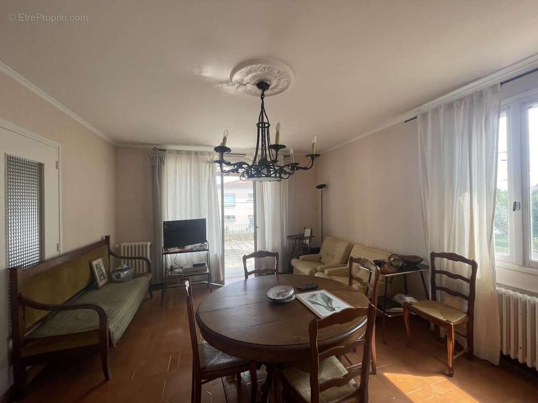 Maison à LA VOULTE-SUR-RHONE