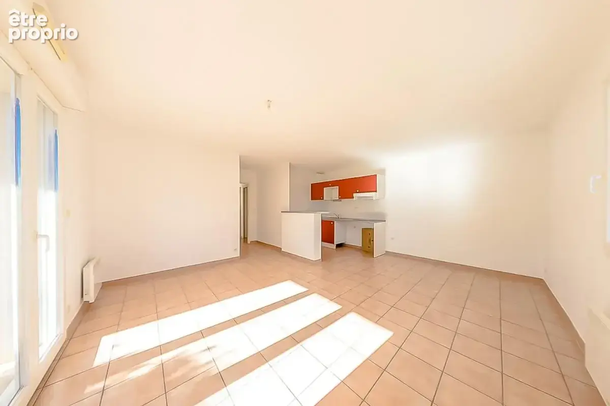 EXCLUSIVITE - OFF MARKET Appartement 3 pièces Parking Terrasse - photo 11