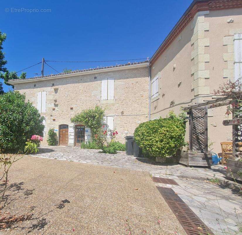 Appartement à LECTOURE