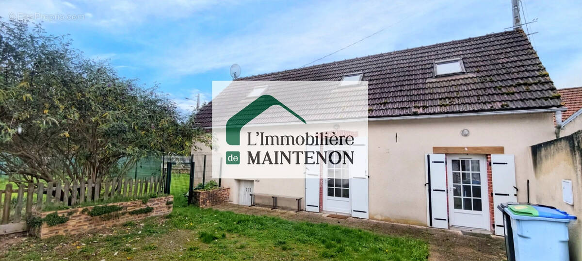 Maison à SAINT-PIAT