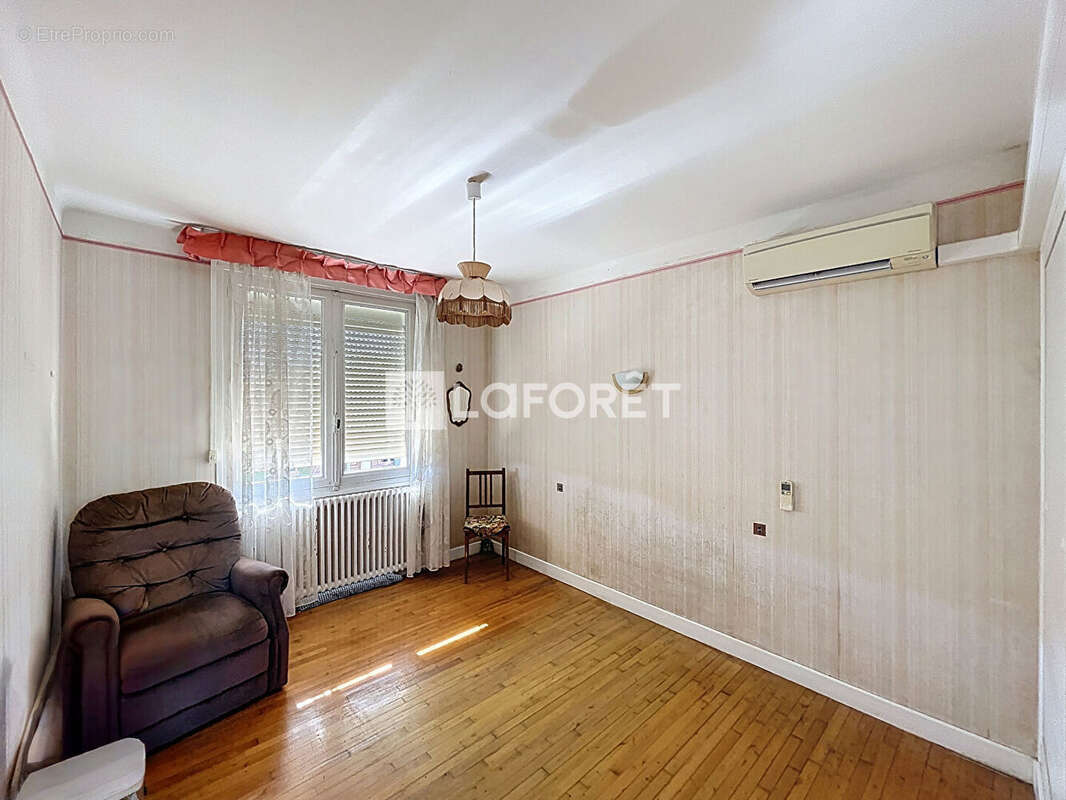 Maison à CASTELSARRASIN