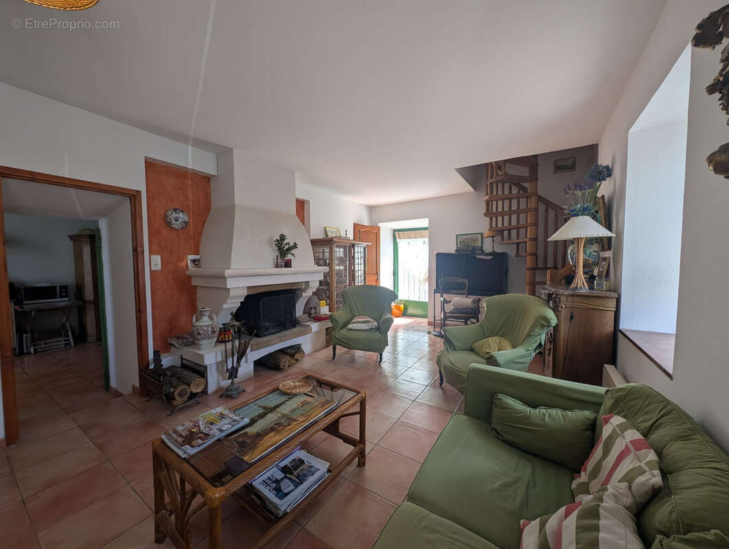 Maison à COMIGNE