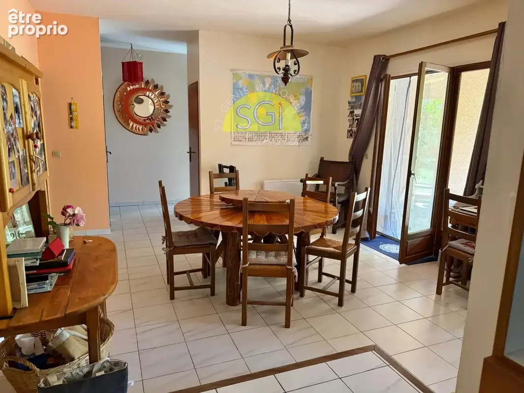 Villa 4 faces sur 5595m2 de terrain - photo 7
