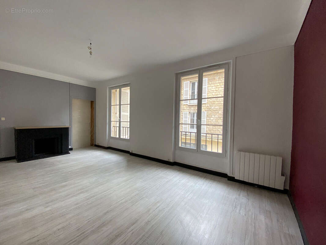 Appartement à FALAISE