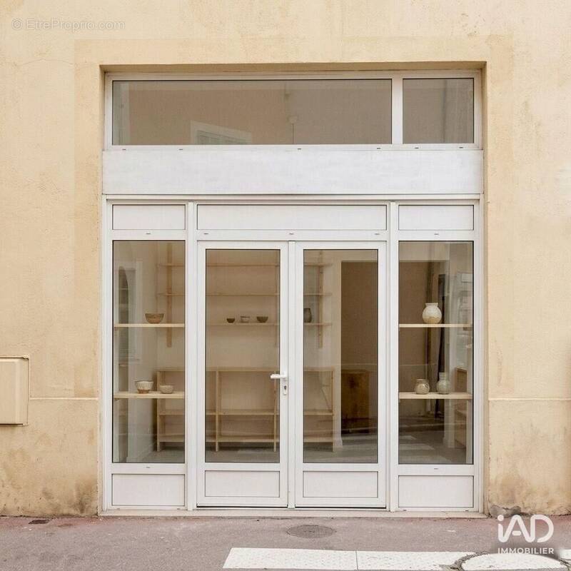 Photo 1 - Commerce à VENCE