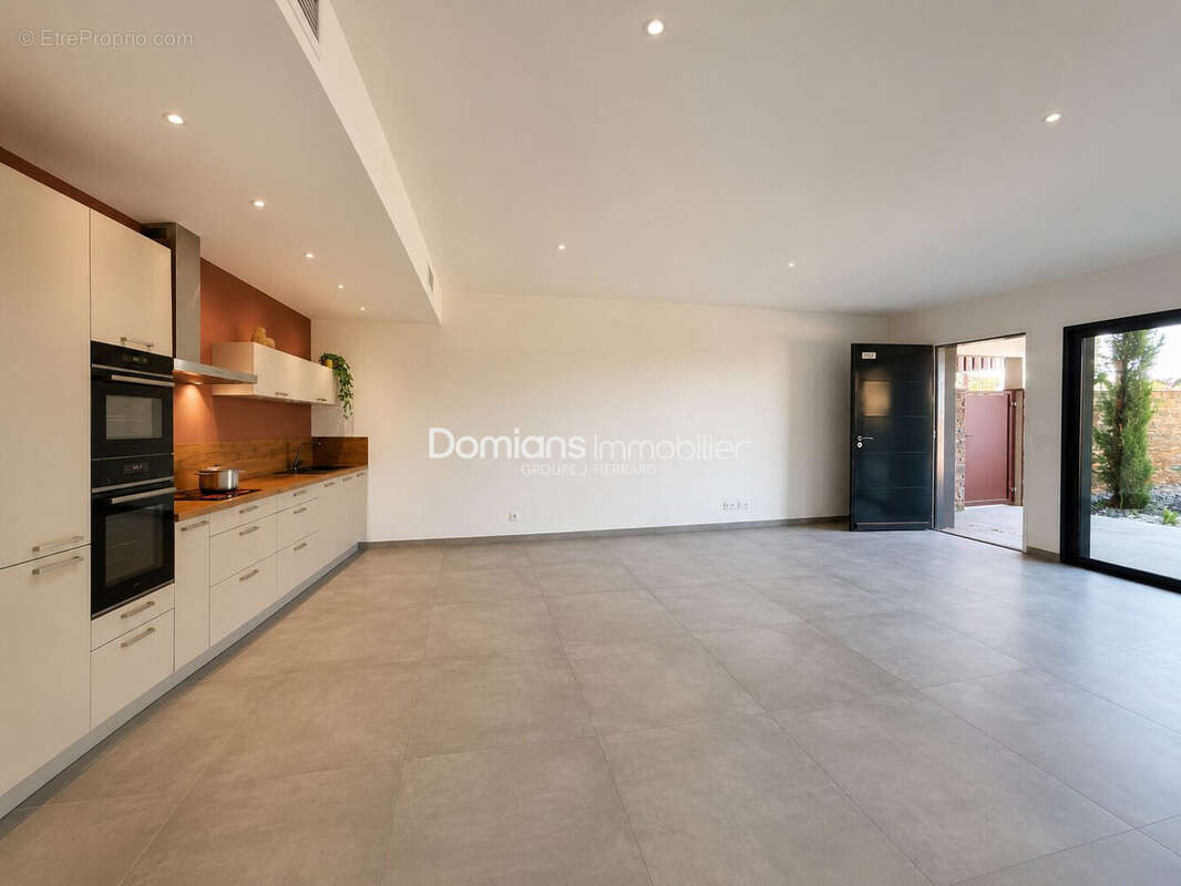 Appartement 96 m² à Banyuls-Sur-Mer  - photo 4